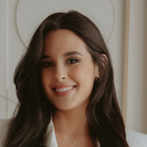 Vanessa G.